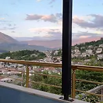Amari *