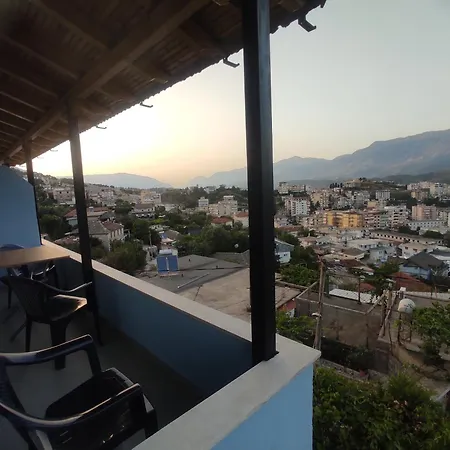 Appartement Dino Gjirokastër