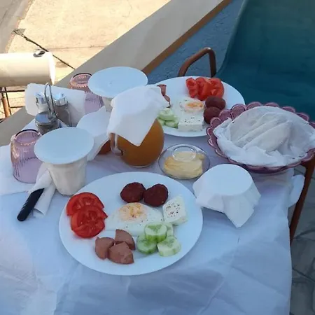 Dino Appartement Gjirokastër