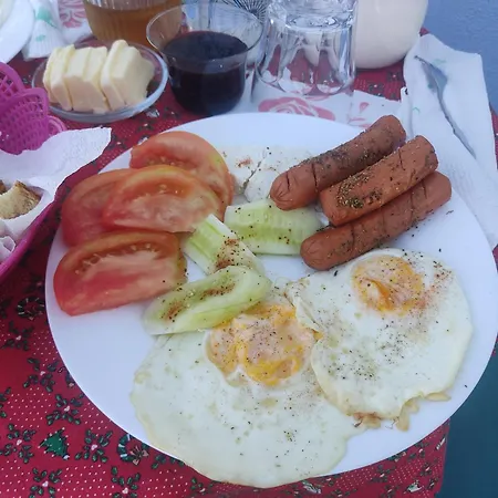 Dino Apartment Gjirokastër